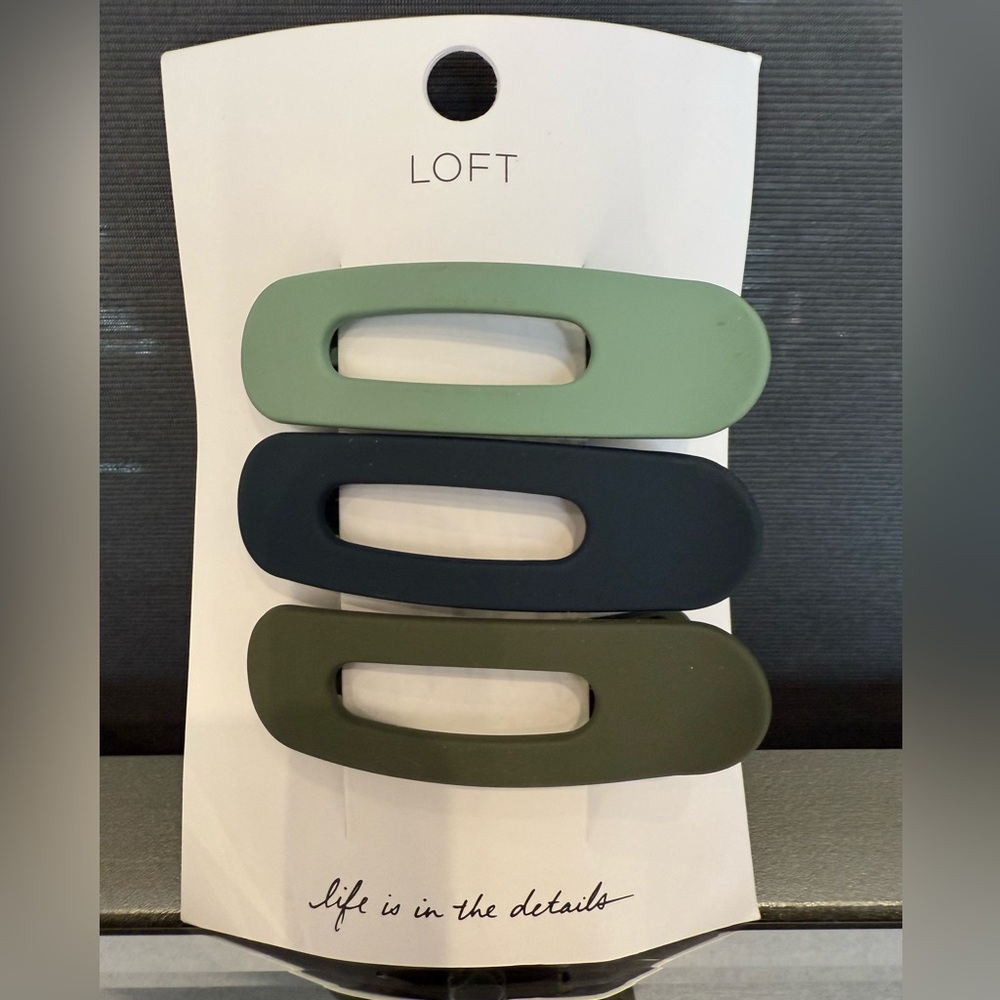 LOFT Trio Hair Clip Set in Green and Navy